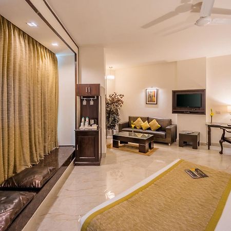 Hotel Shanti Palace Mahipalpur New Delhi Ngoại thất bức ảnh