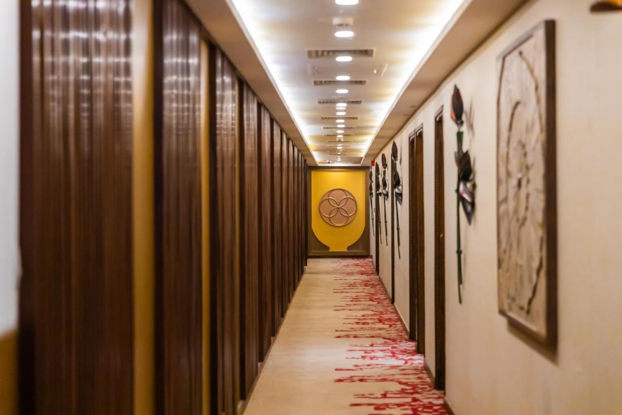 Hotel Shanti Palace Mahipalpur New Delhi Ngoại thất bức ảnh