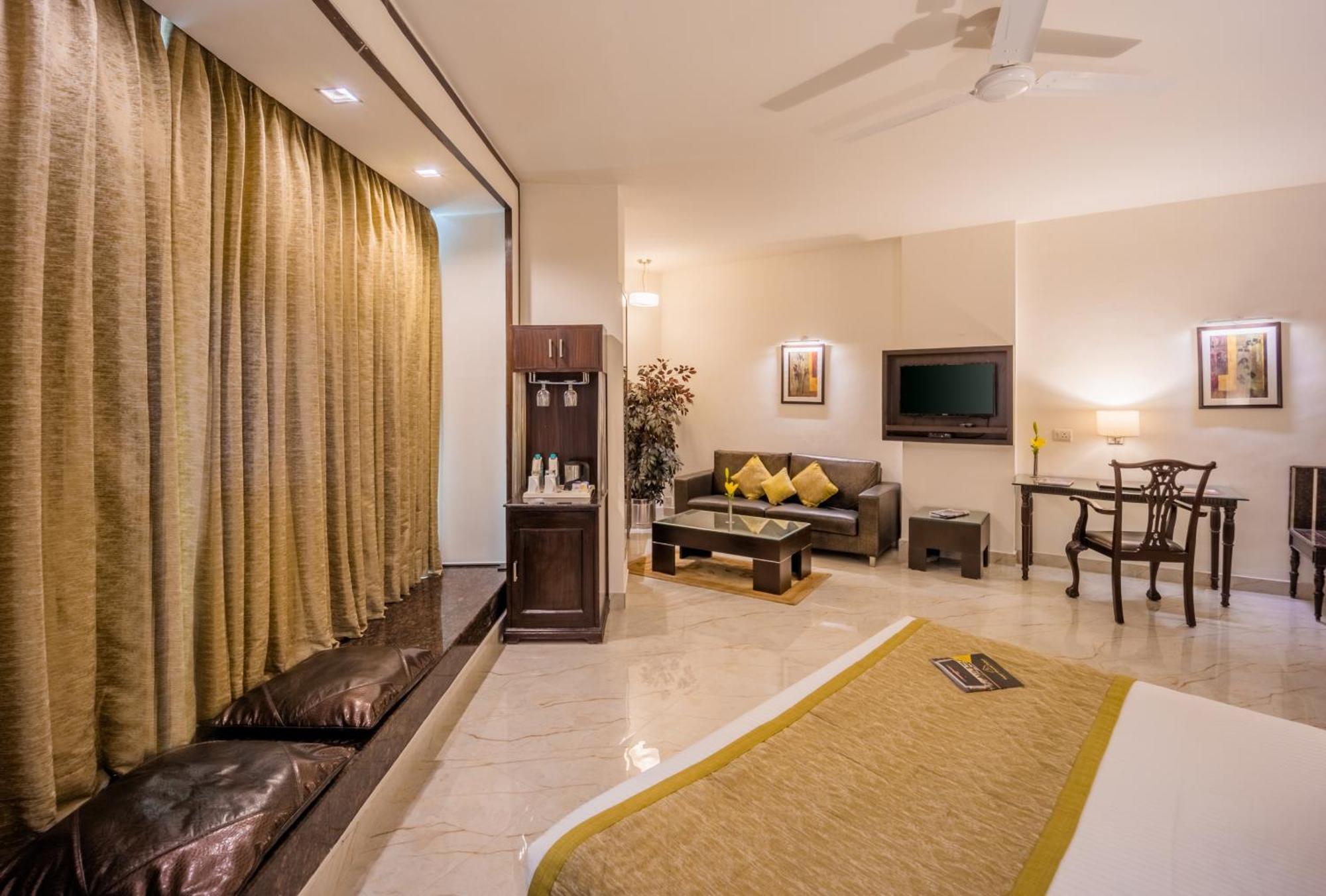 Hotel Shanti Palace Mahipalpur New Delhi Ngoại thất bức ảnh