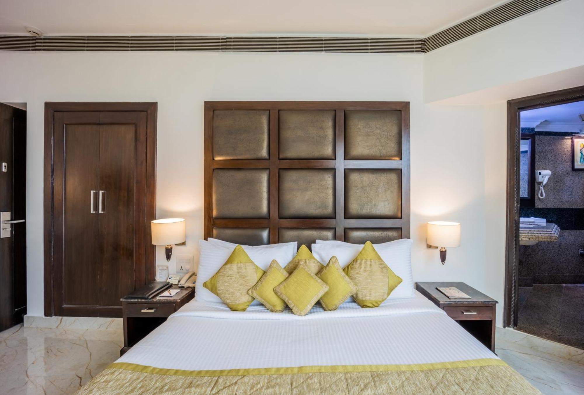 Hotel Shanti Palace Mahipalpur New Delhi Ngoại thất bức ảnh