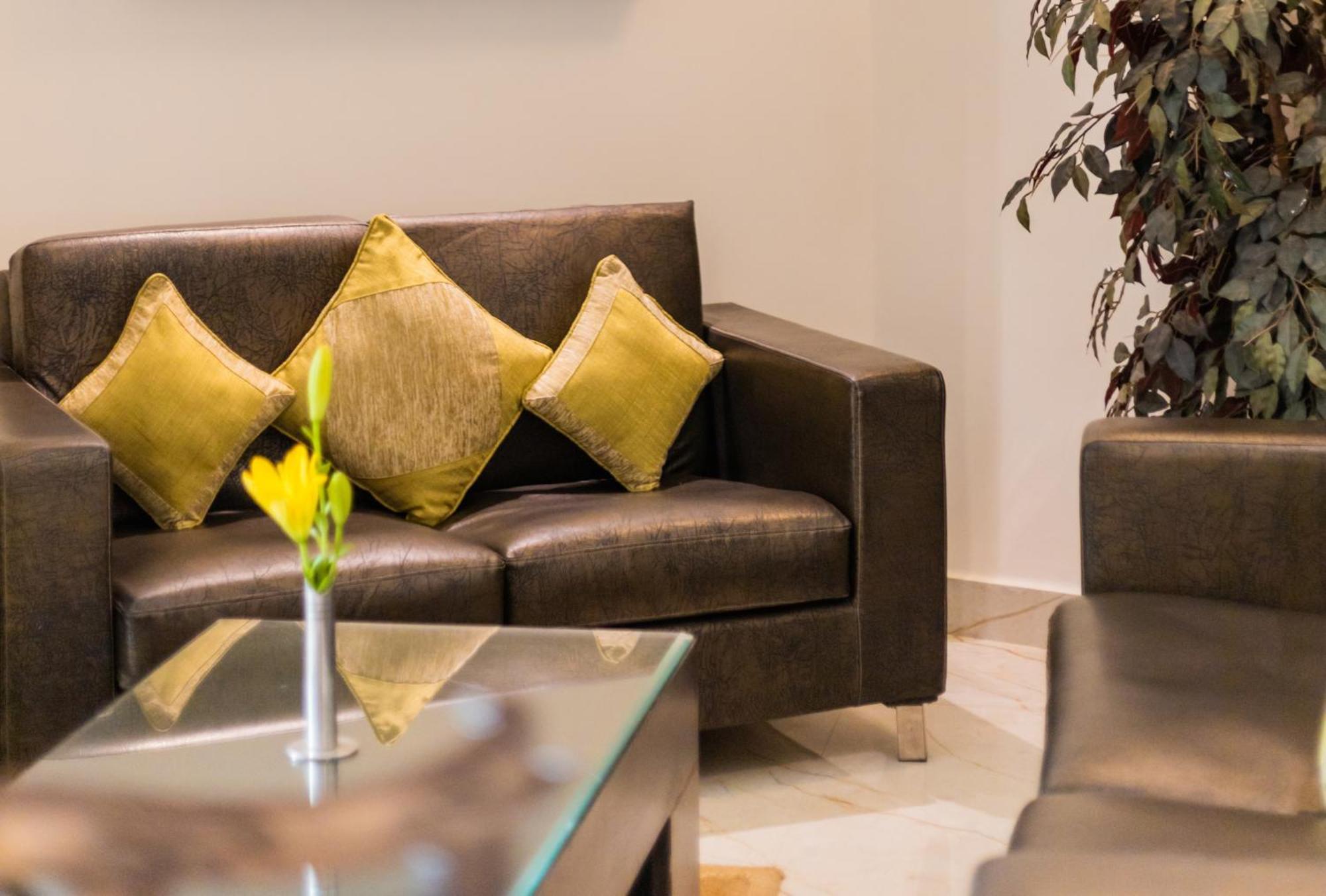 Hotel Shanti Palace Mahipalpur New Delhi Ngoại thất bức ảnh