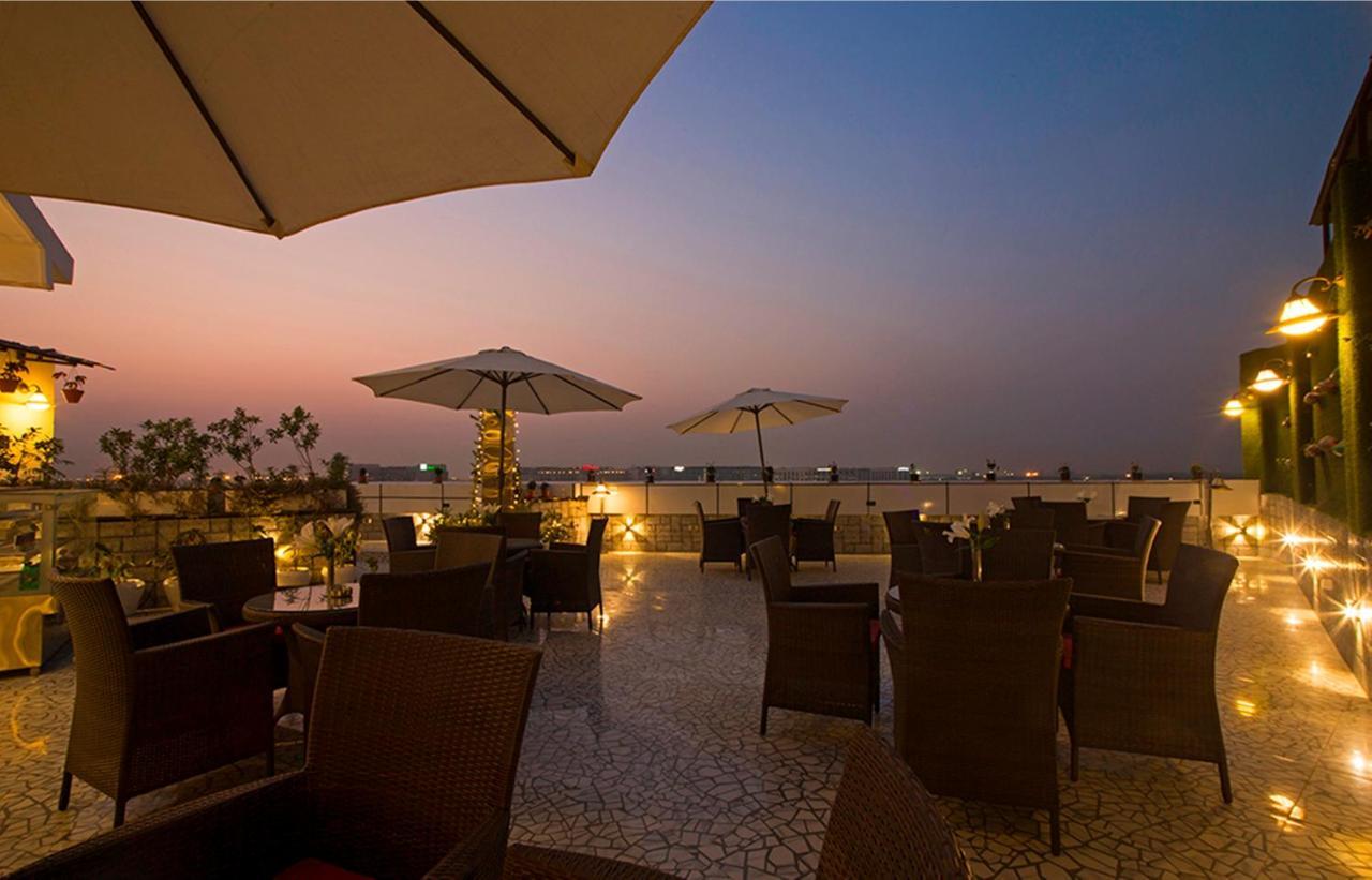 Hotel Shanti Palace Mahipalpur New Delhi Ngoại thất bức ảnh